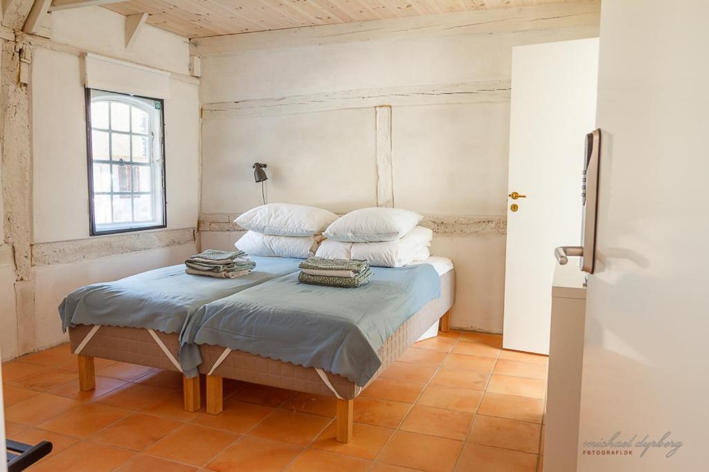 Ragnhilds Gard, Hostel Nyord Kültér fotó